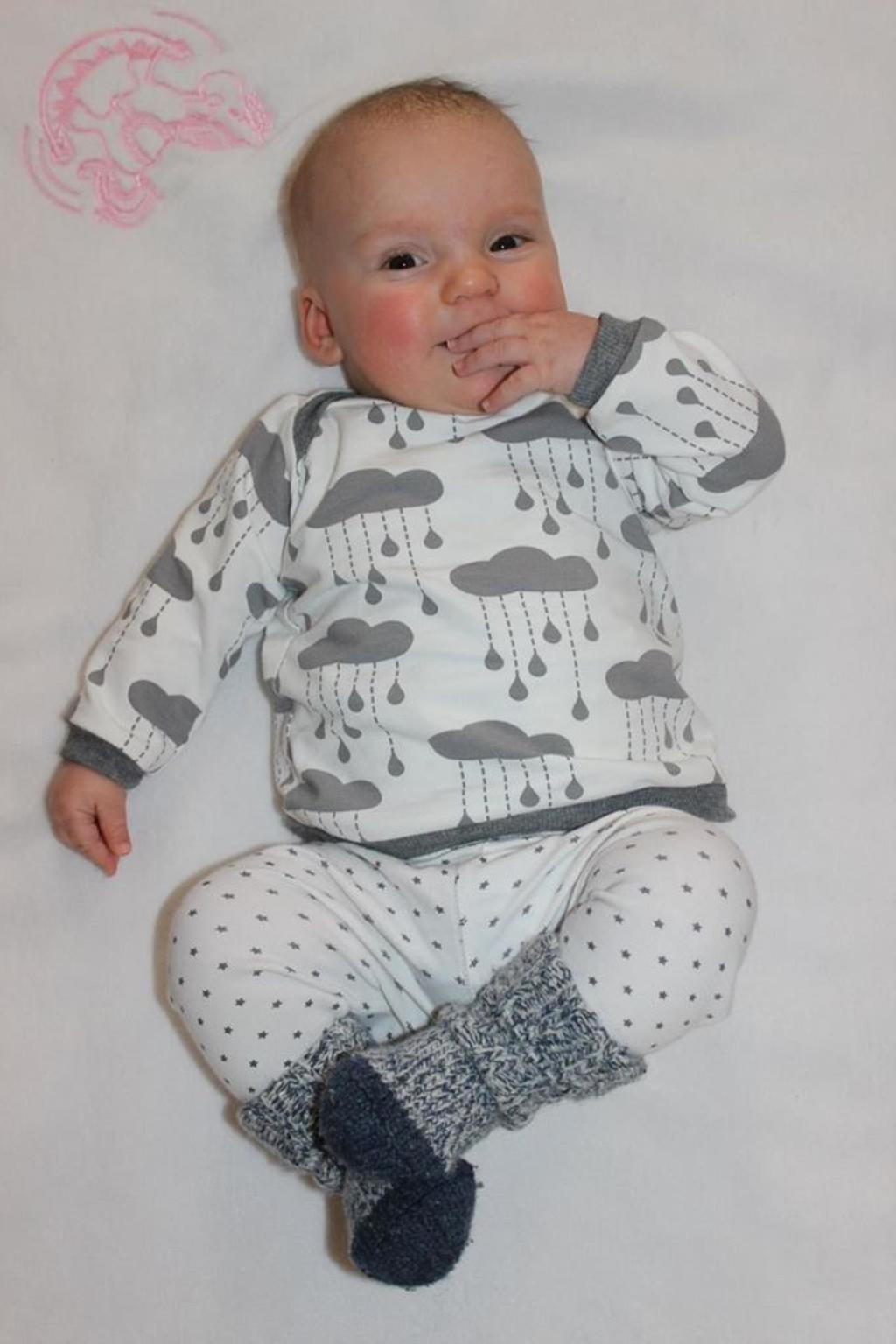 Little Ophelia Shirt und Kleid mit amerikanischem Ausschnitt