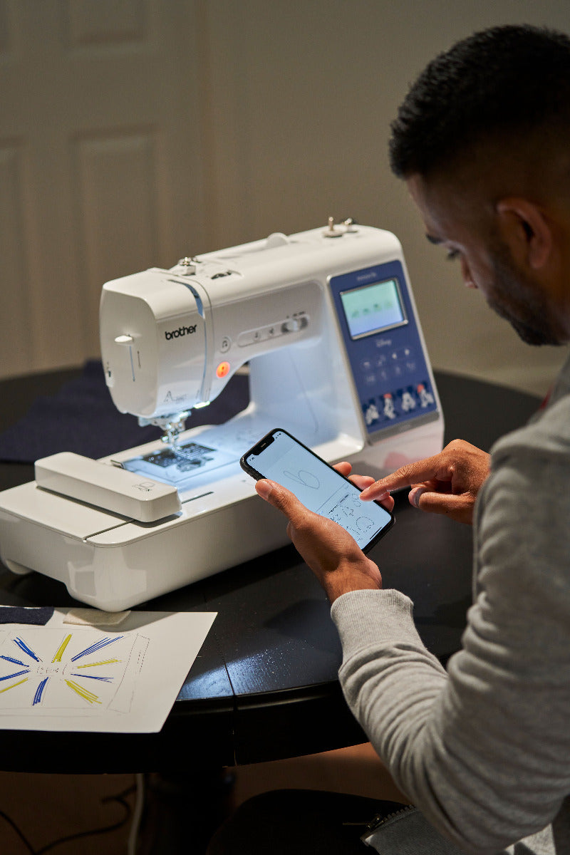 Brother Innov-is M340ED Disney Stickmaschine