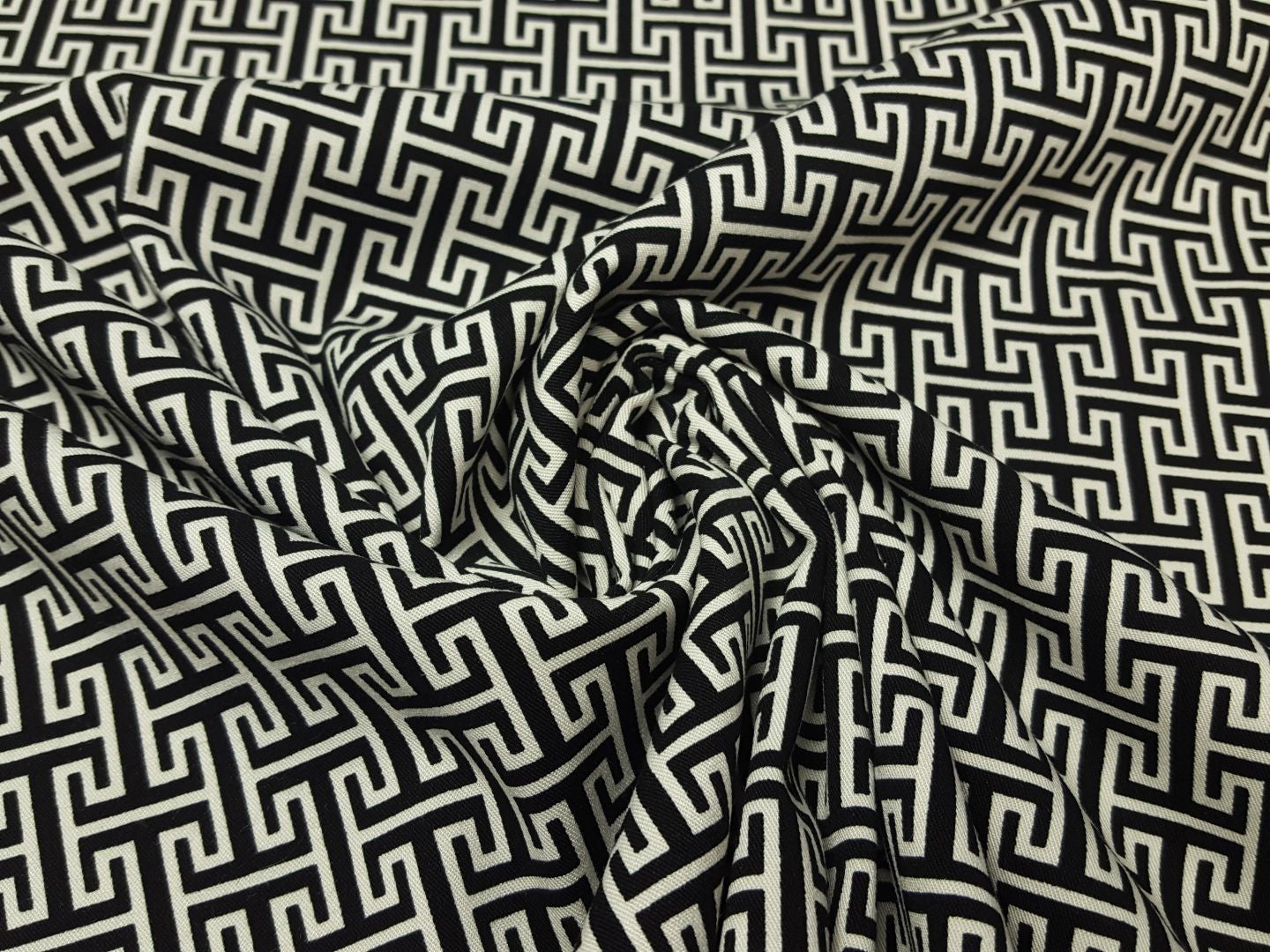 Maze schwarz/ecru