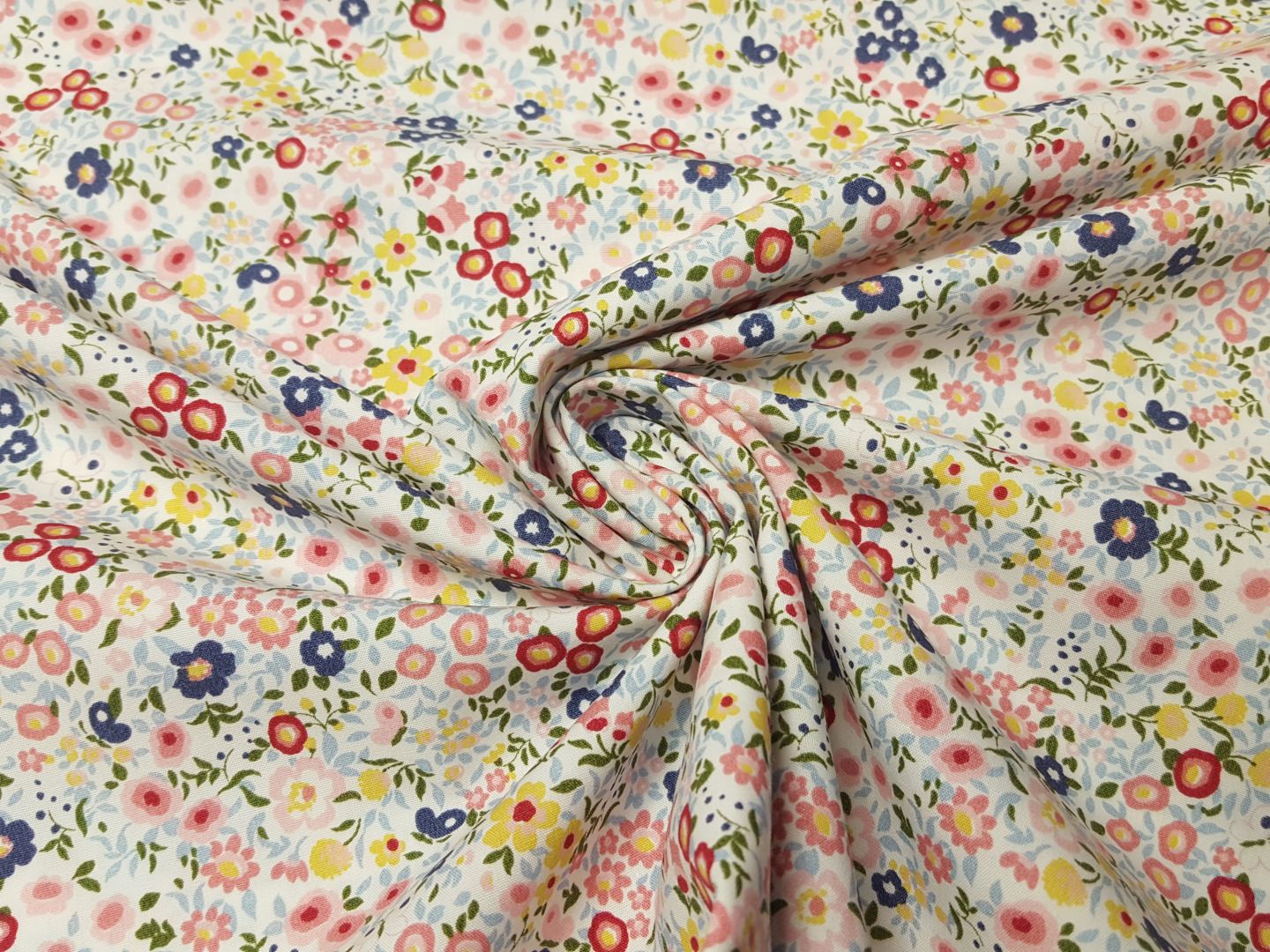 Millefleur offwhite/bunt