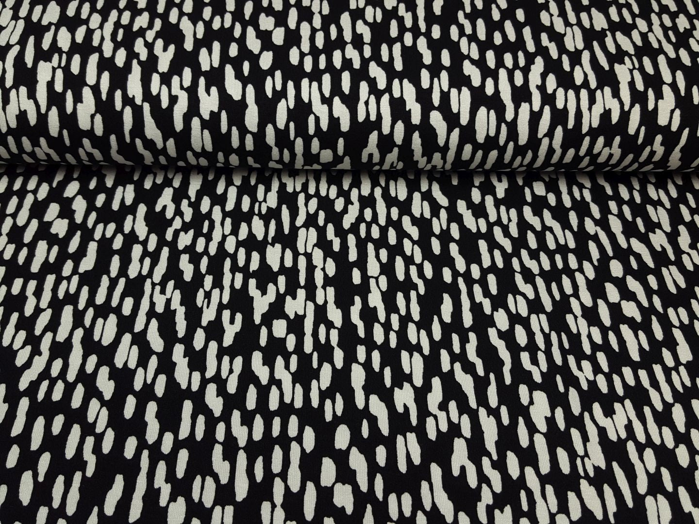 Minimnals black/white