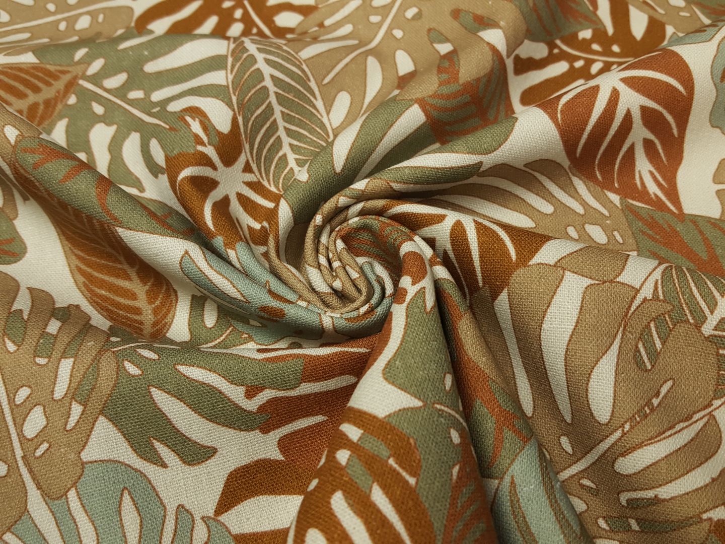 Einzelstück Monica pastellgrün/rostbraun/beige