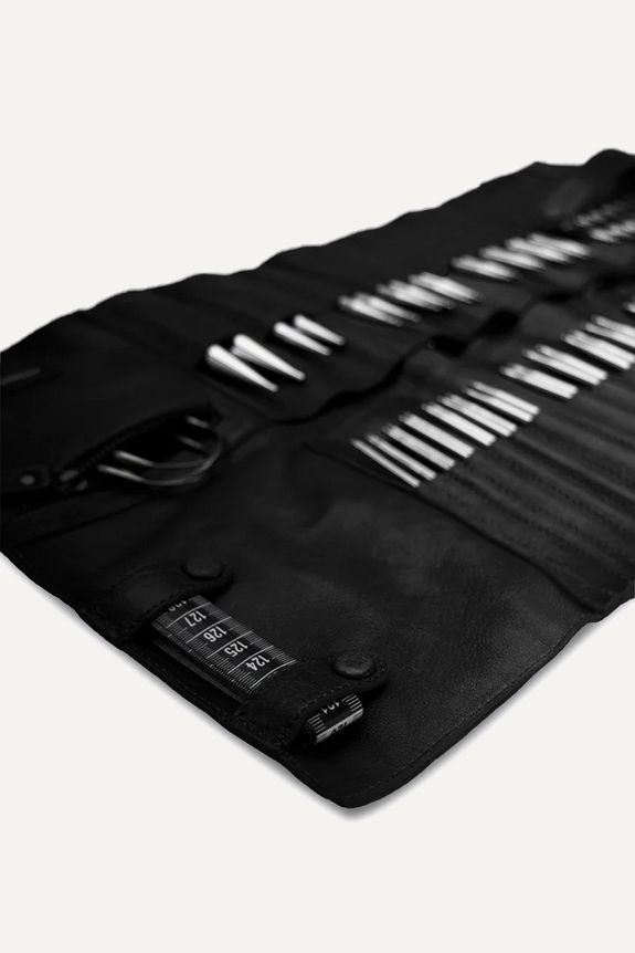 Muud Nadeletui Stockholm XL black