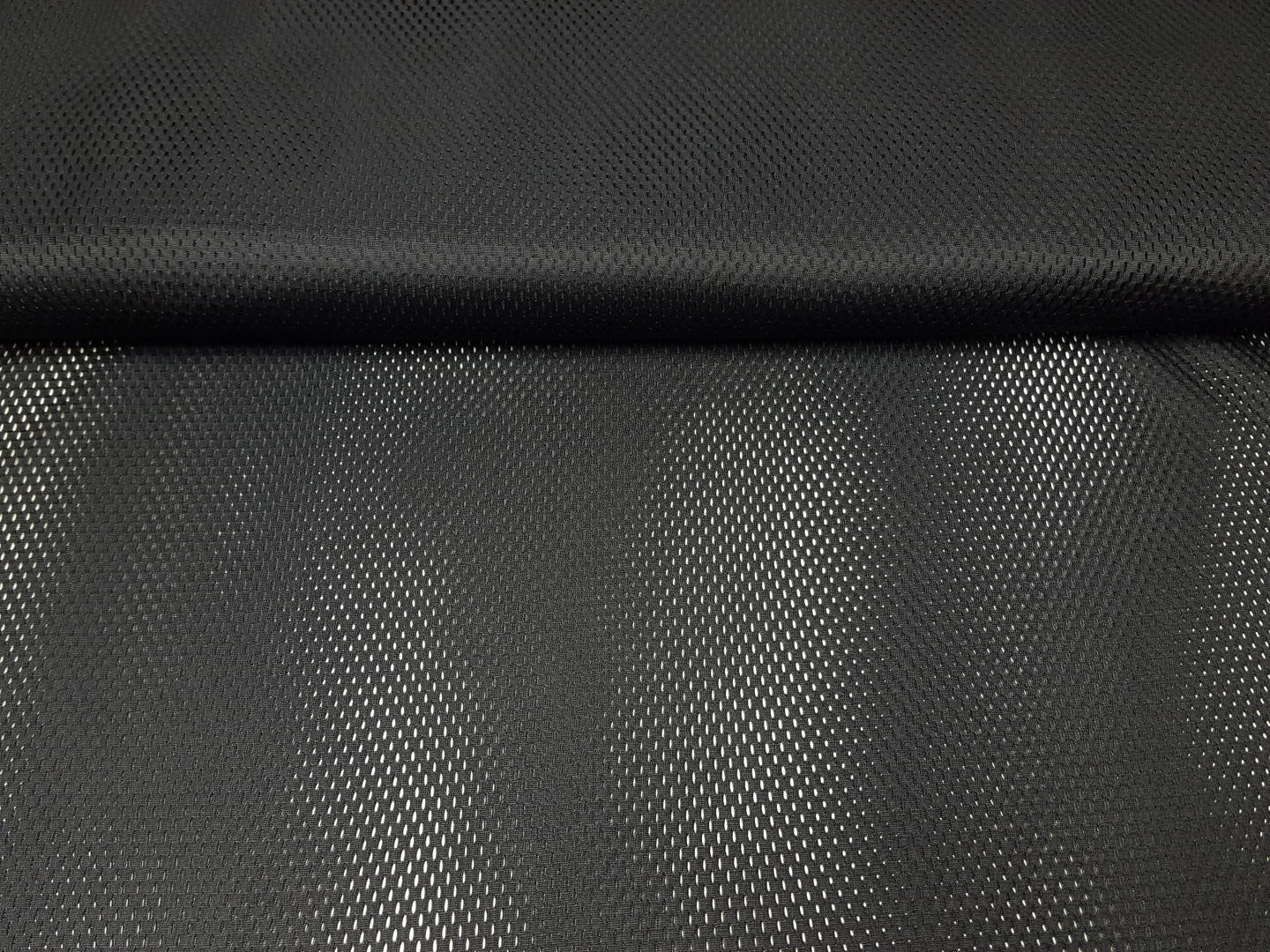 Netzstoff schwarz