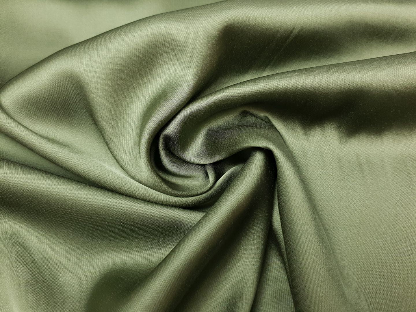 Olivia khaki