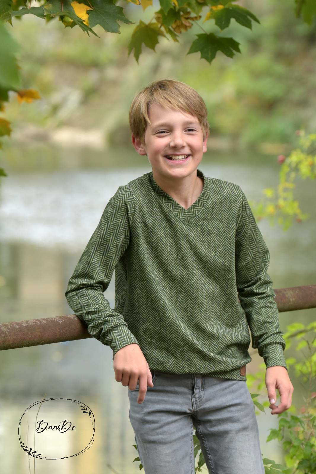 Papierschnittmuster Basic-Pullover Kinder von Fadenkäfer