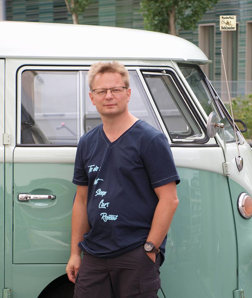Papierschnittmuster Basicshirt Herren von Fadenkäfer