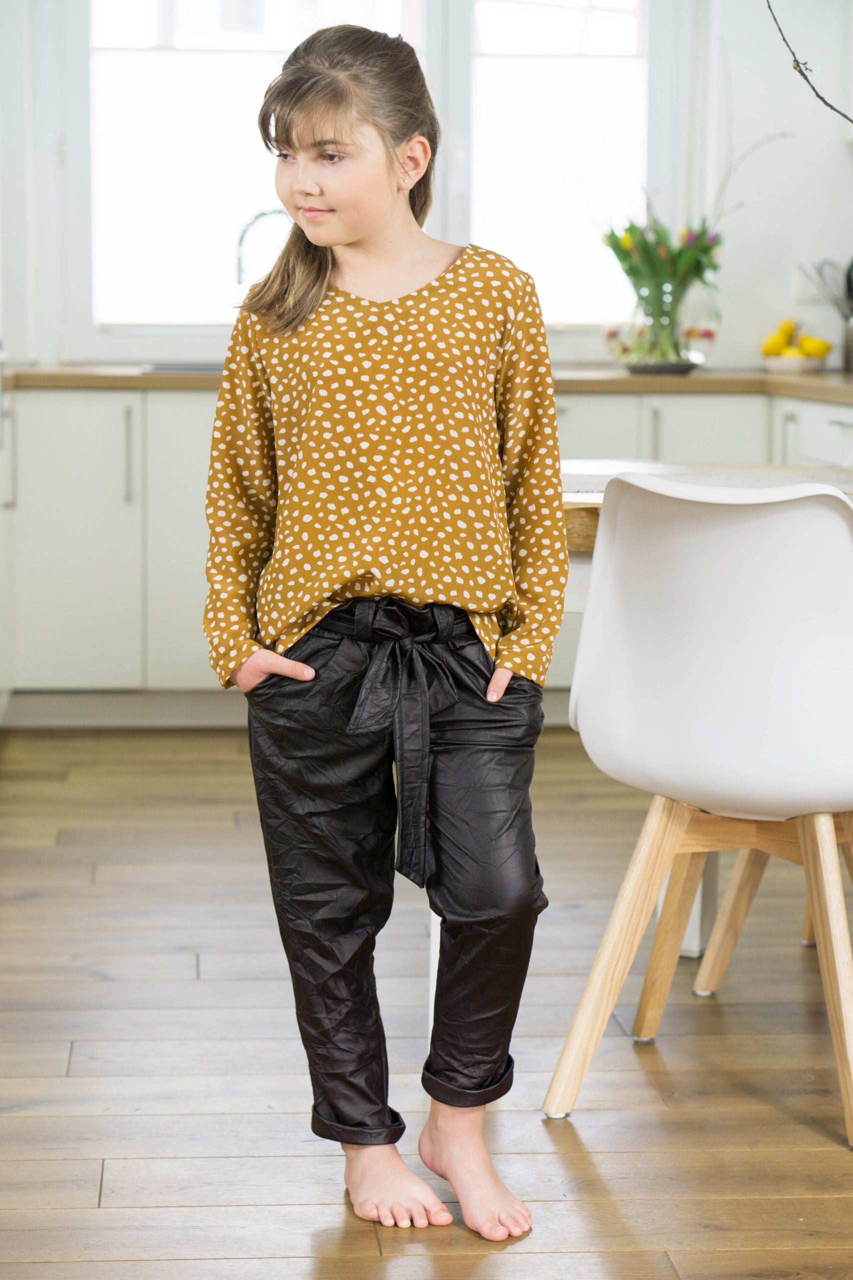 Papierschnittmuster Bluse Elena Kinder von Fadenkäfer