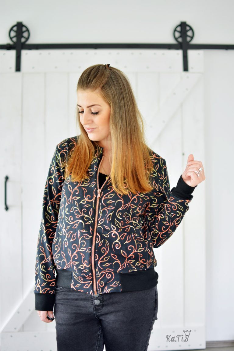 Papierschnittmuster College Jacke Damen von Fadenkäfer