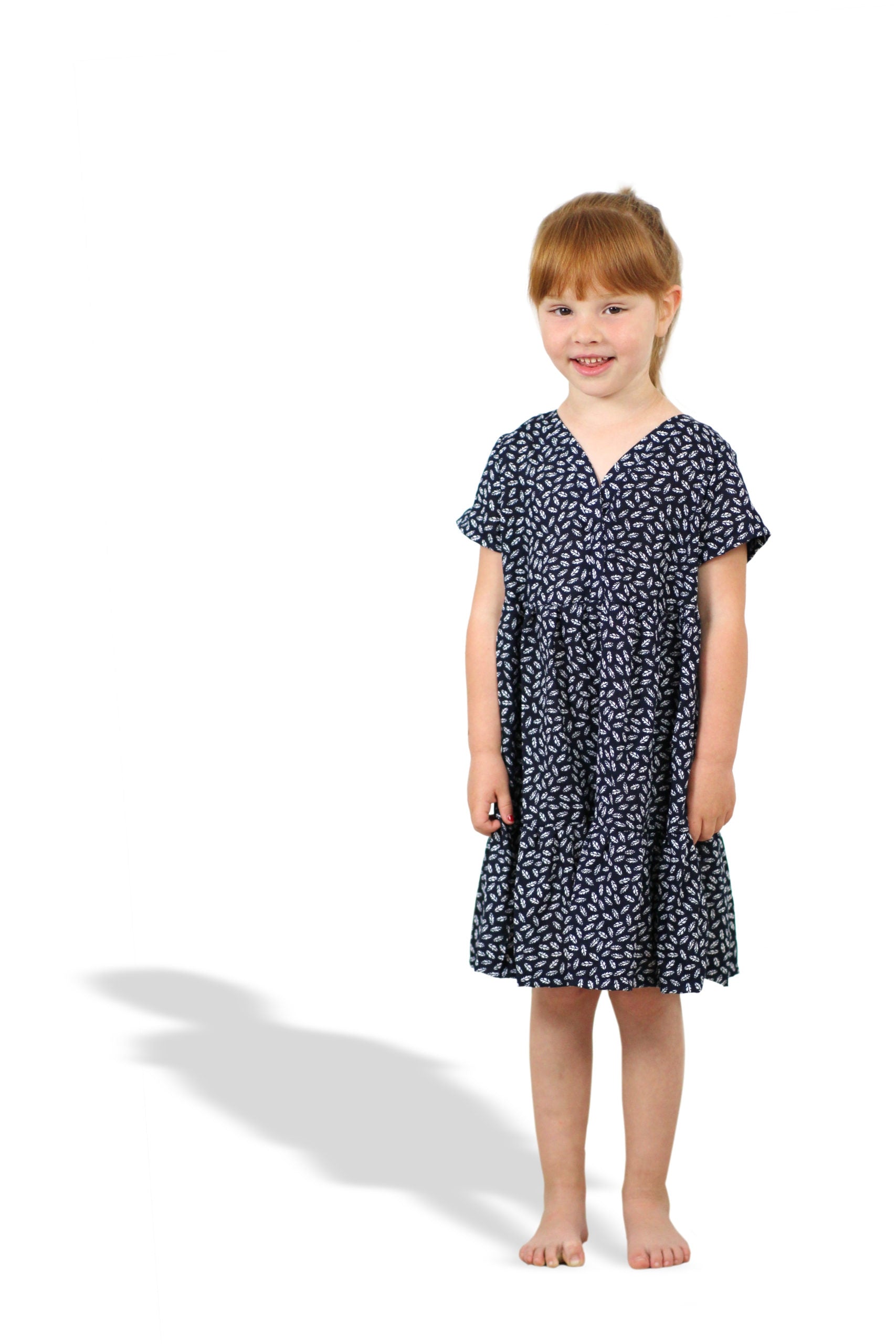 Papierschnittmuster Kleid Valentina Kinder von Fadenkäfer