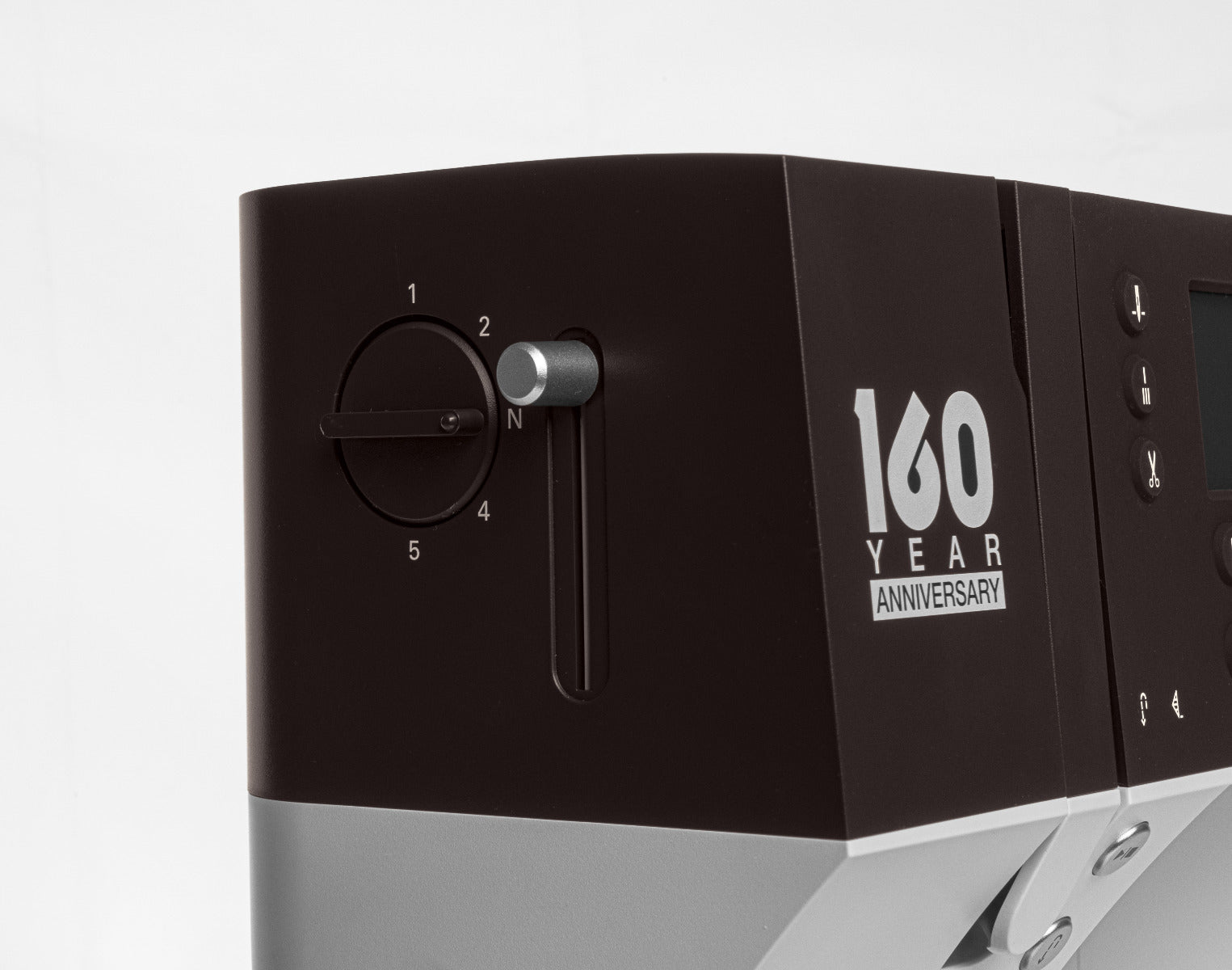 Pfaff Creative Ambition 640 Sonderedition Näh- und Stickmaschine