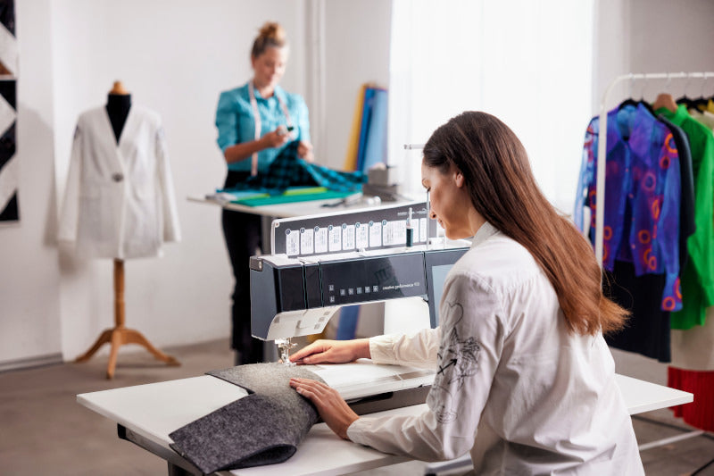 PFAFF Creative Performance 950 Näh- und Stickmaschine