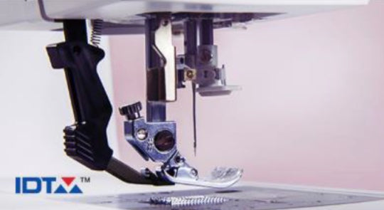Pfaff quilt expression™ 720 IDT System