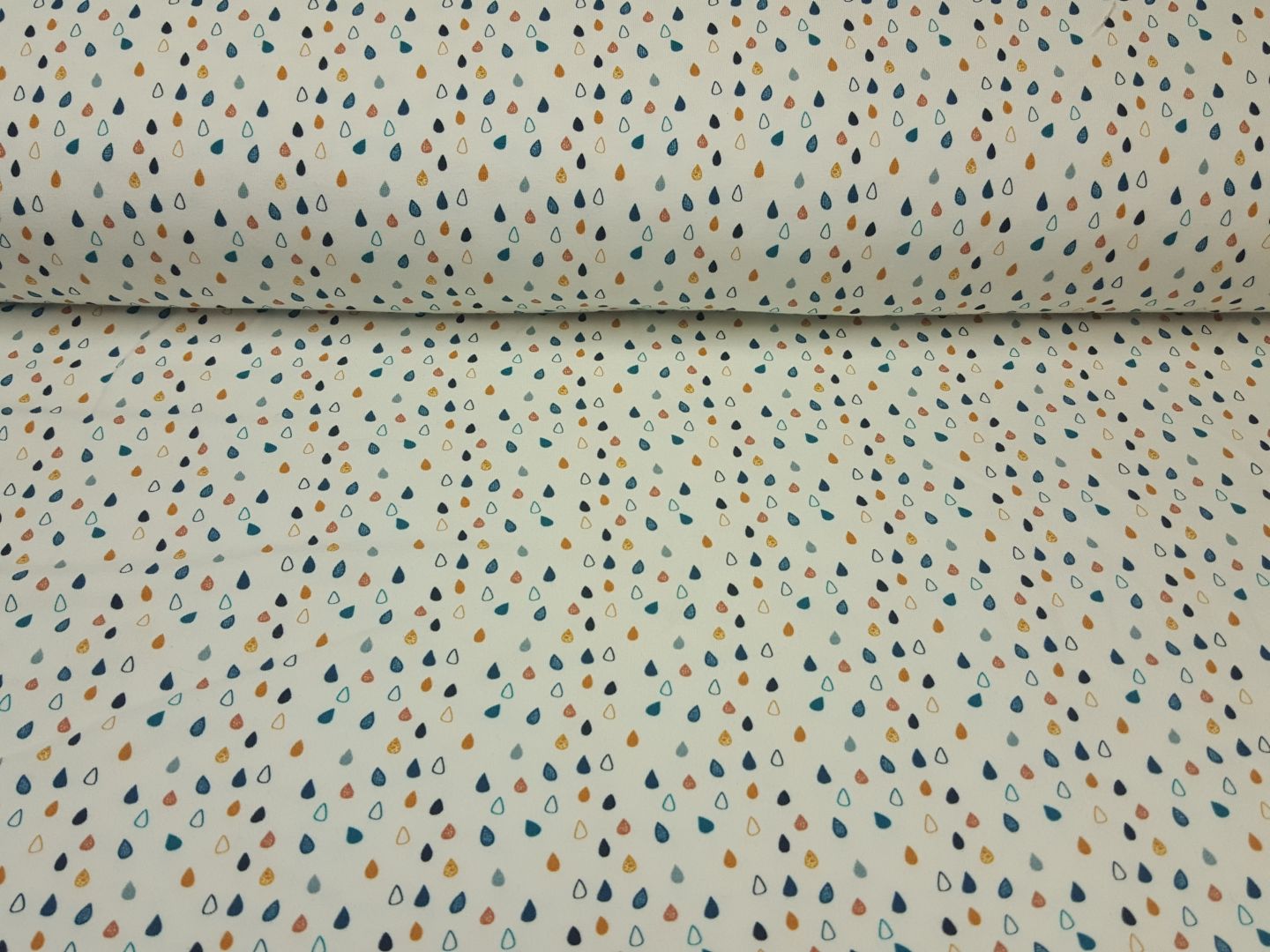 Raindrops offhwite/curry/blau