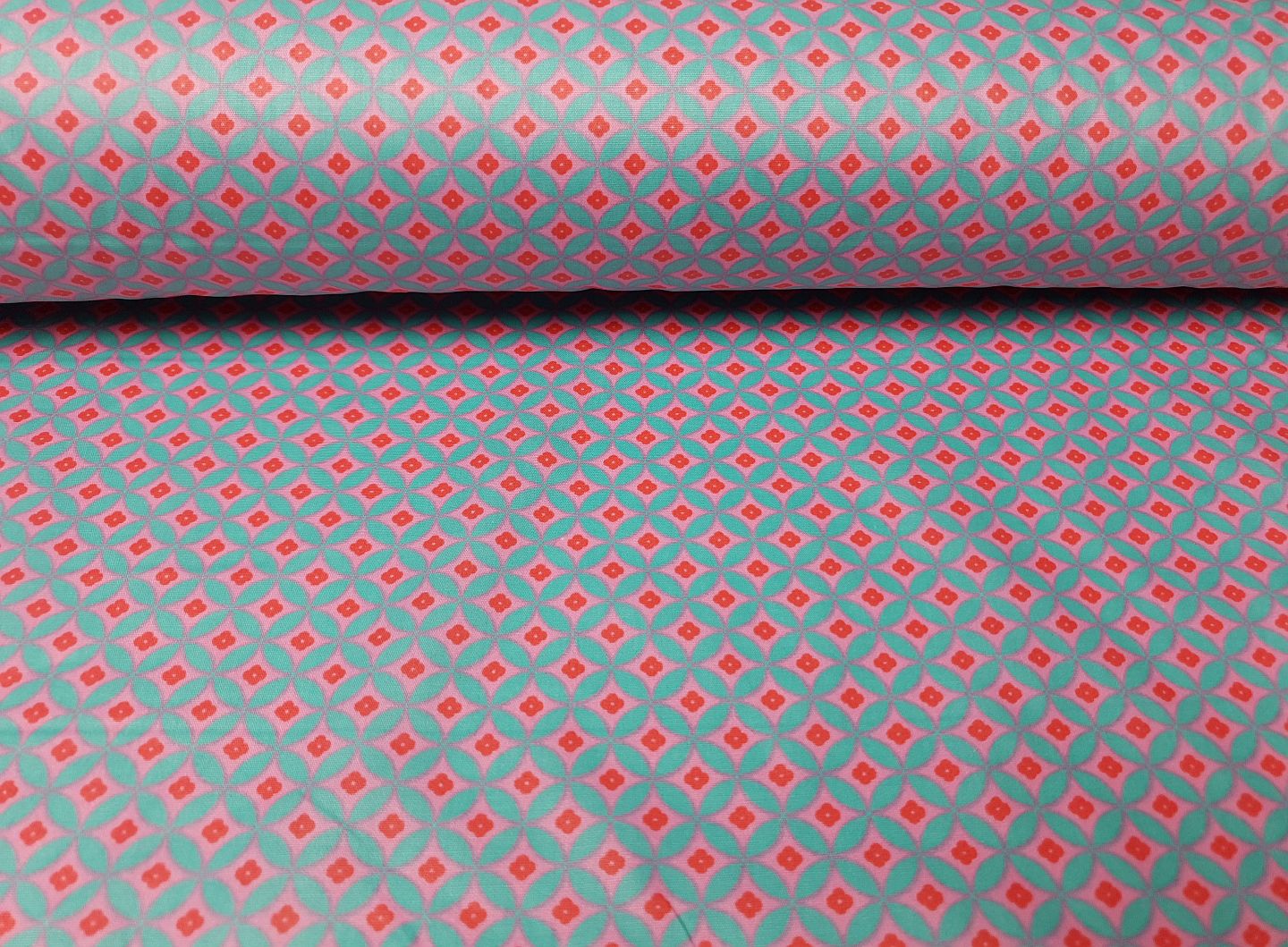 Retro Flowers mint/pink/rot