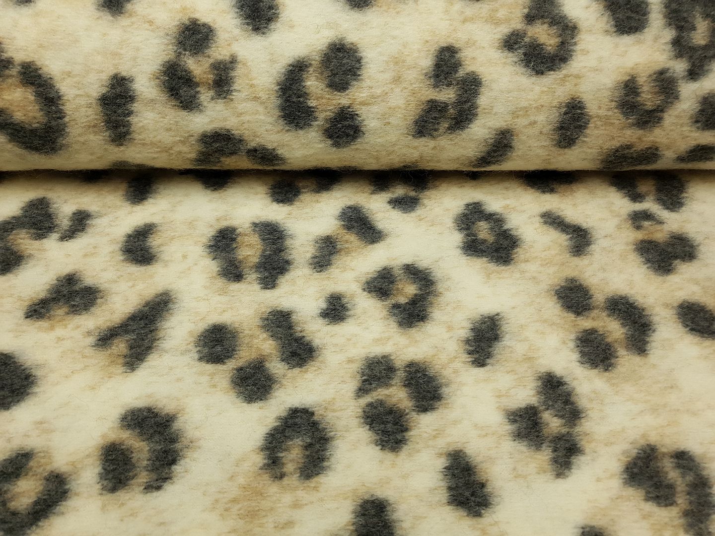 Schneeleo ecru/dunkelgrau/beige