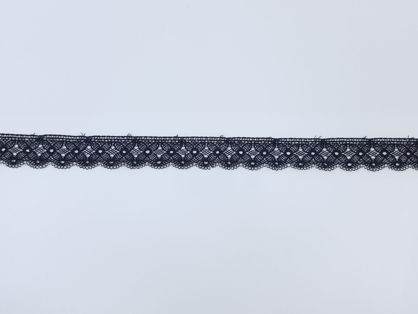 Spitze Sophie 20mm schwarz