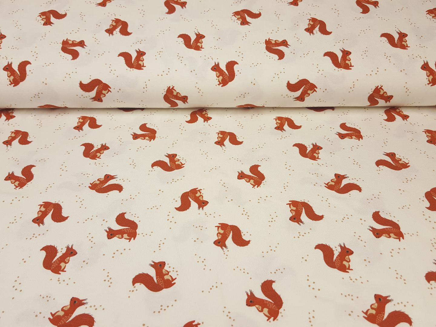 Squirrels ecru/rostrot