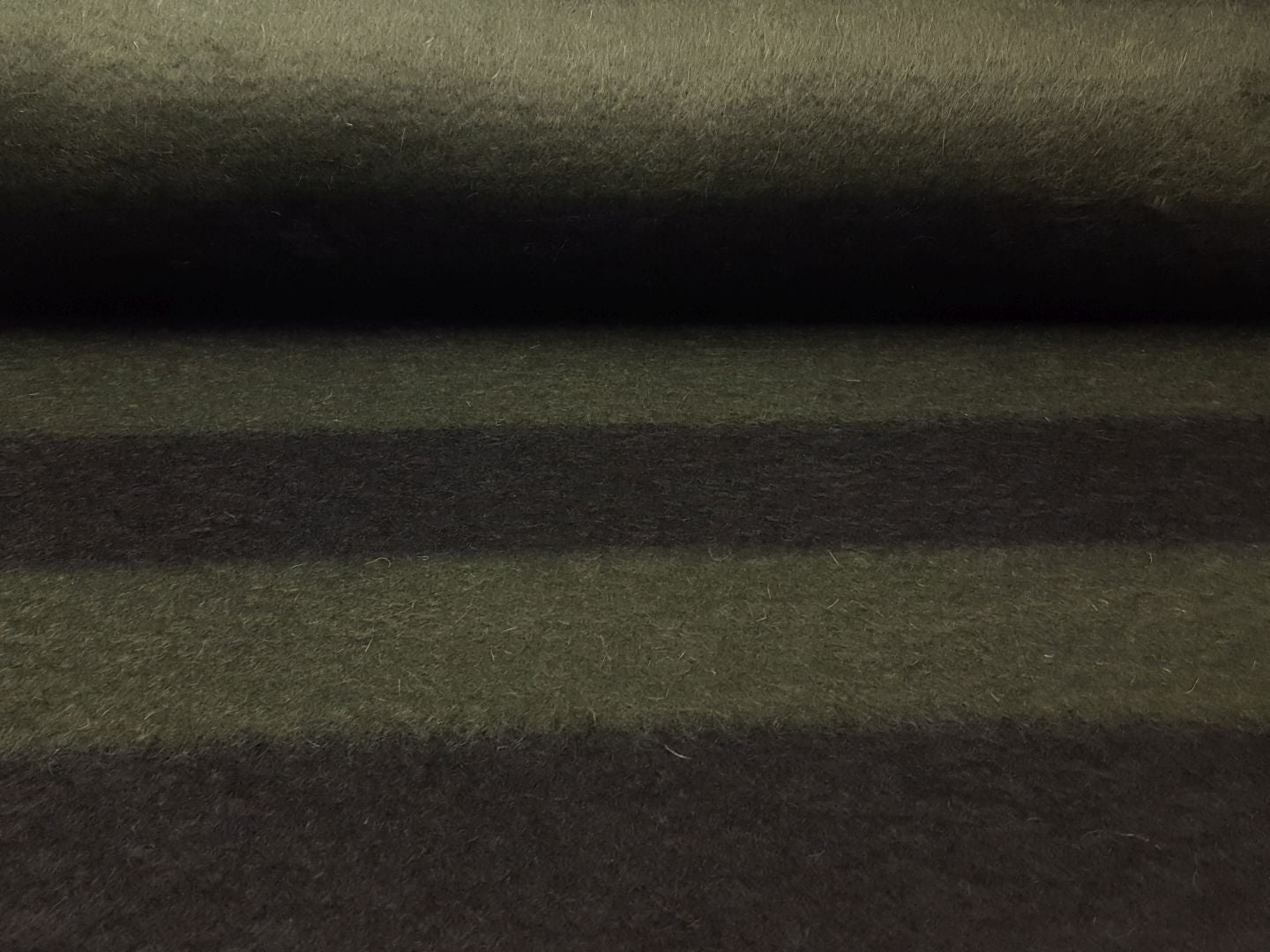 Valmorel schwarz/oliv