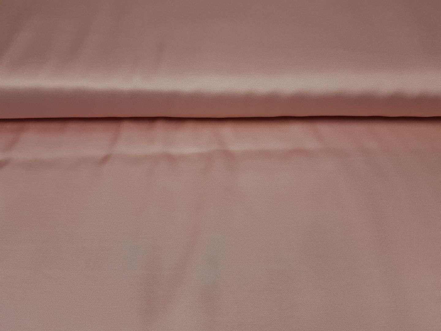 Viskosesatin nude