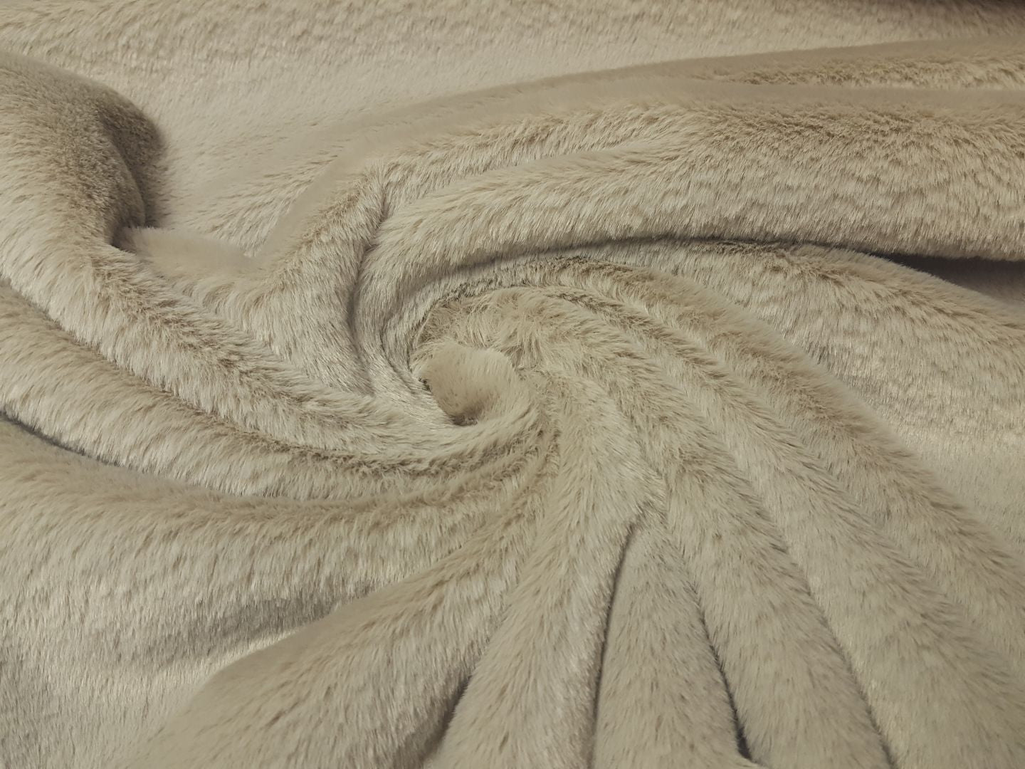 Webpelz Castorini sand