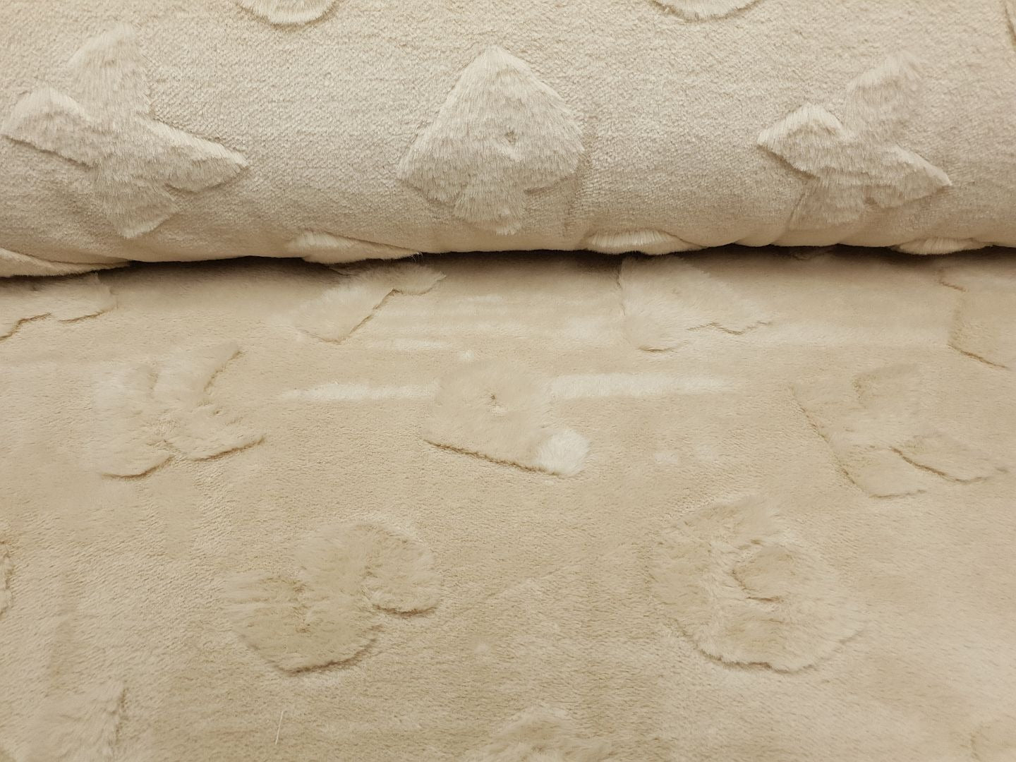 Webpelz Letters sand