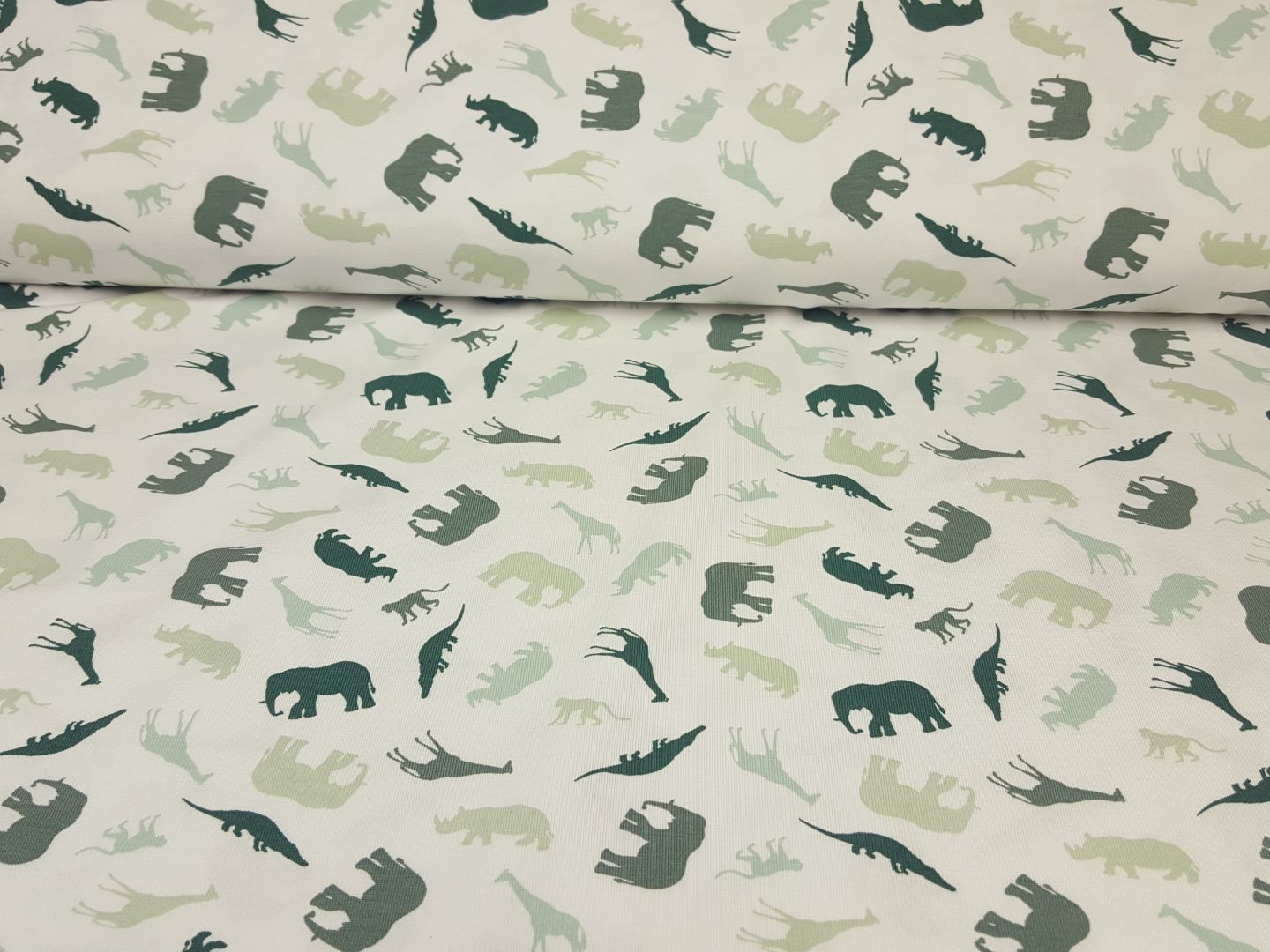Wildlife offwhite/green