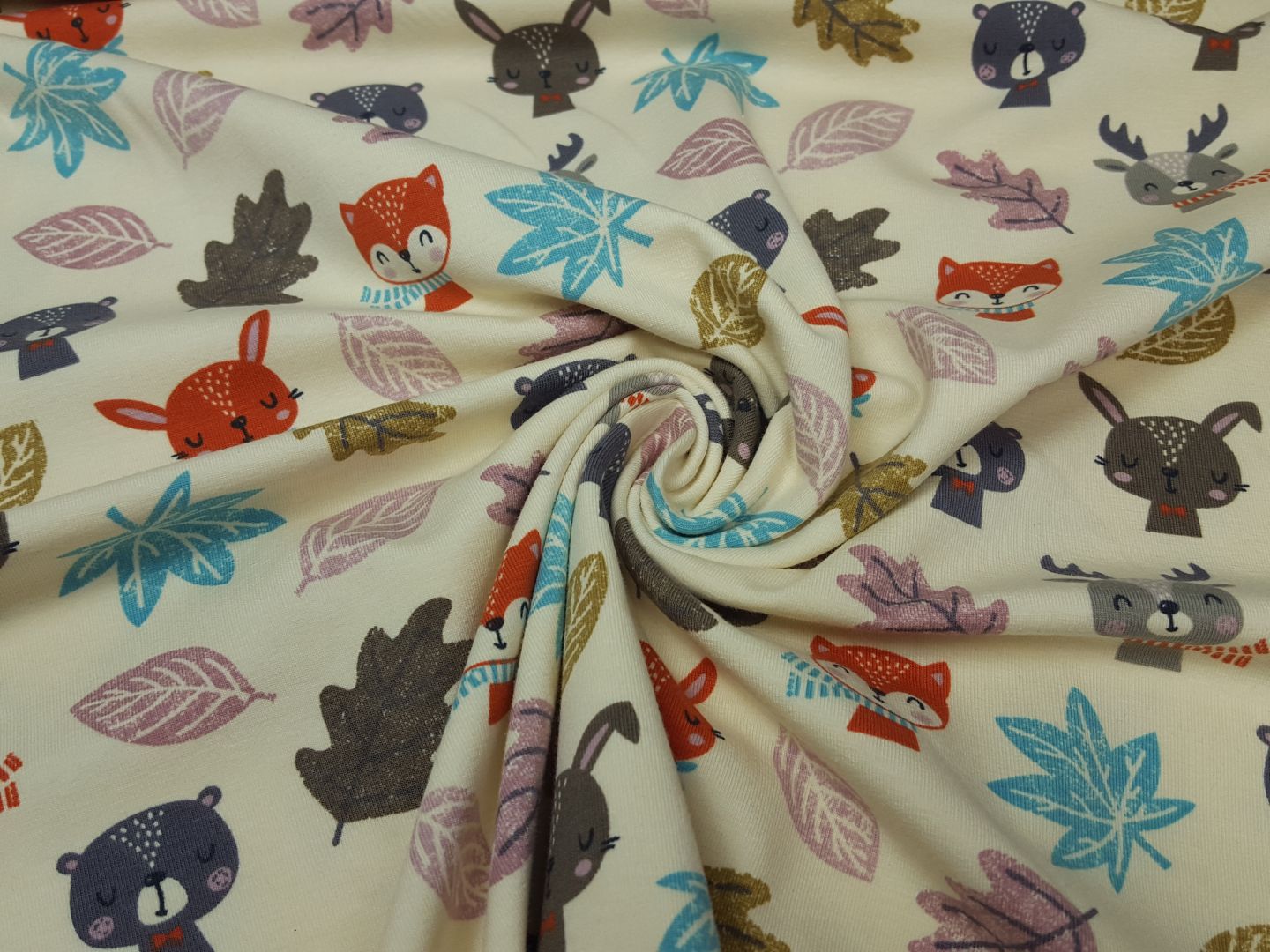 Bio-Baumwolljersey Woodland Friends creme/braun/bunt