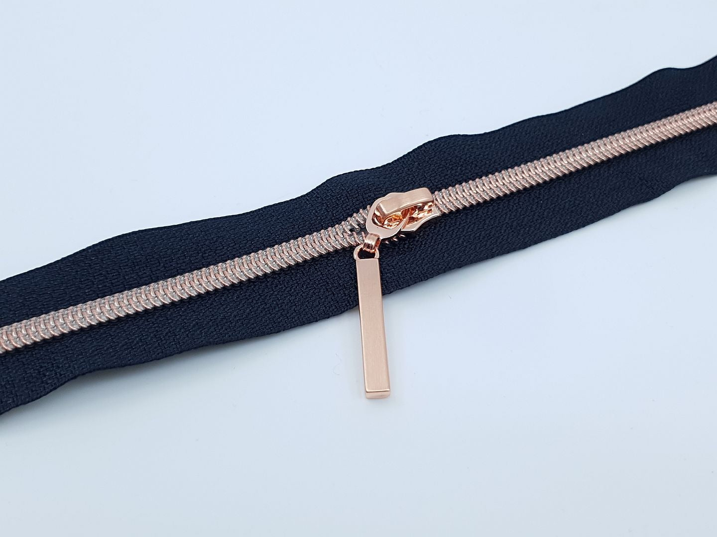Zipper mit Stab Gr. 6.5mm rosegold